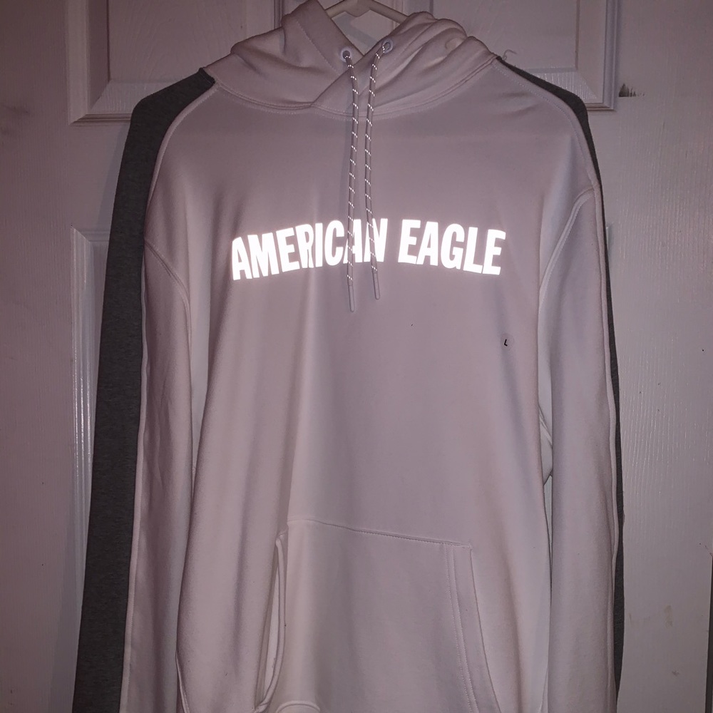 White and gray American eagle hoodie